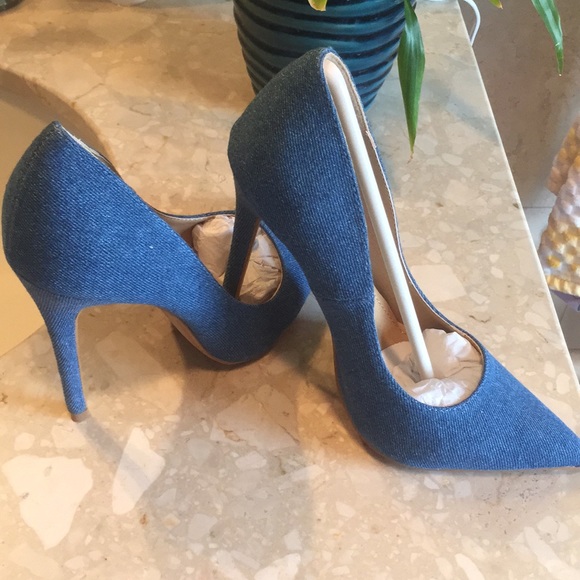dark denim heels